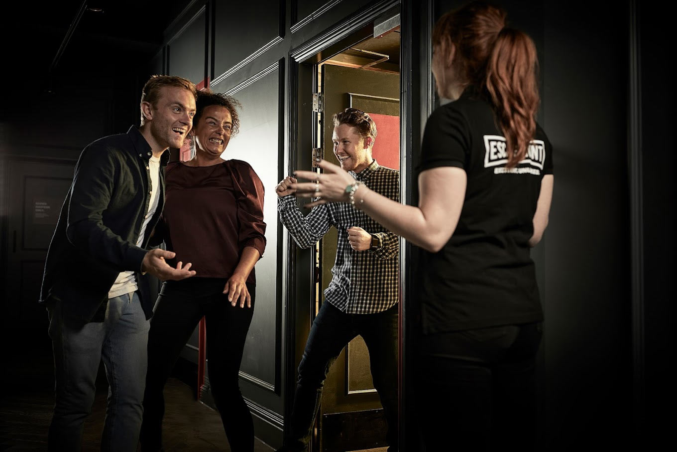 EVENT PLANNERS & GAMES HOST